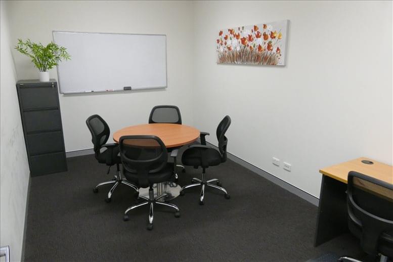 Highpoint Plaza, 240 Waterworks Rd Office Space - Ashgrove