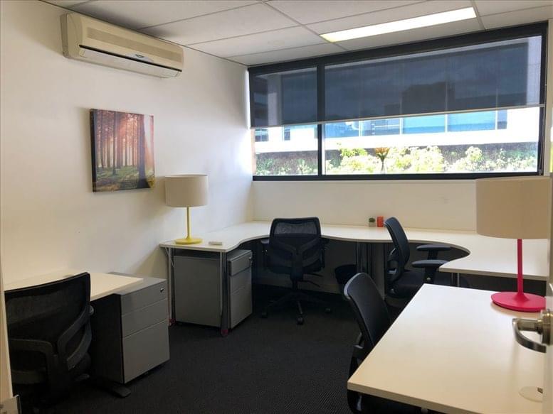 86 Brookes Street Office images