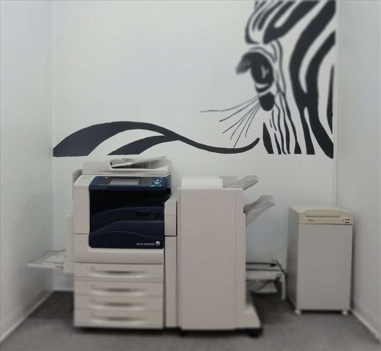 123 Bathurst St Office images