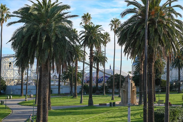 82 Acland St, St Kilda Office images