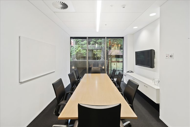 St James, 555 Bourke St Office images